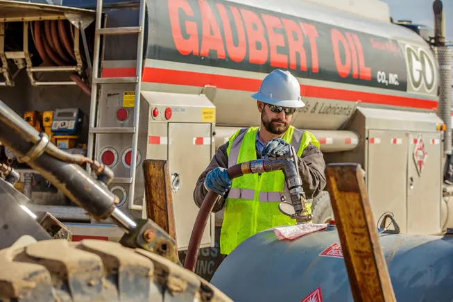 Gaubert Oil 扩展燃料业务,收购 Buffalo Services 批发与运输部门